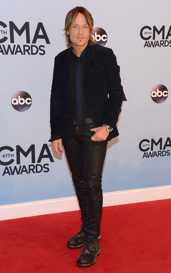 Keith-Urban-CMA–2013