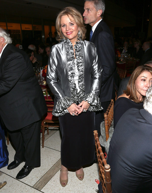 Renee-Fleming-gallery4