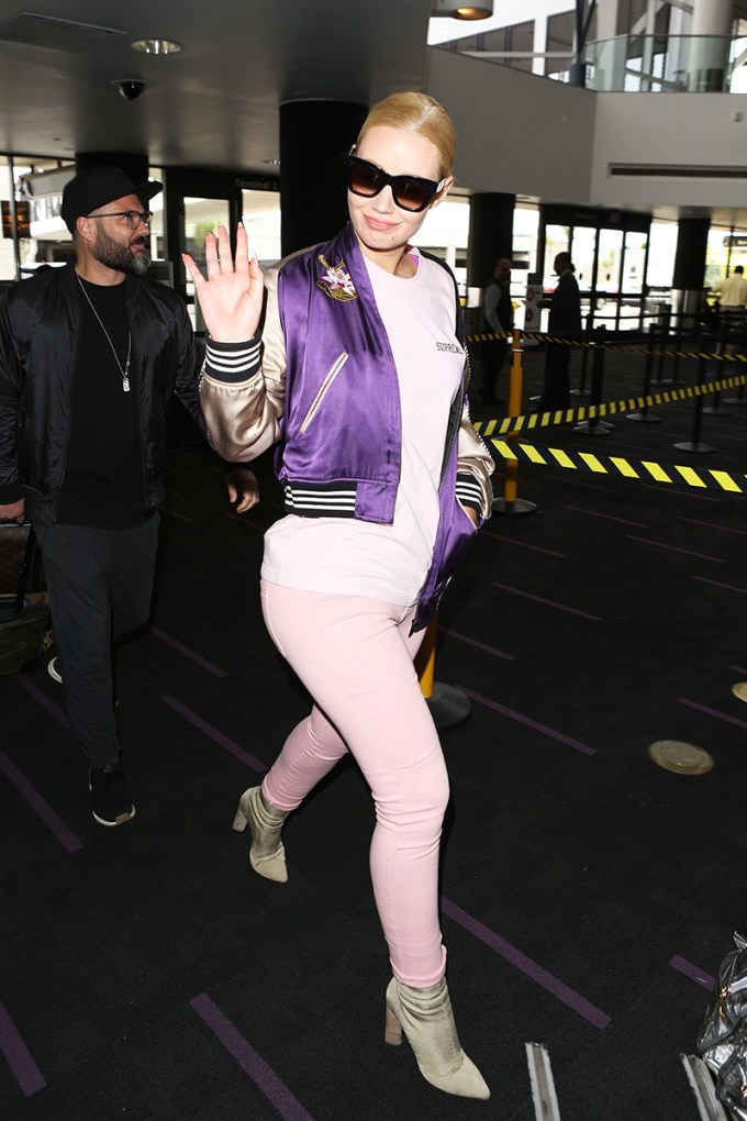 Celebrities Wearing Ultra-Violet: Trend Of 2018