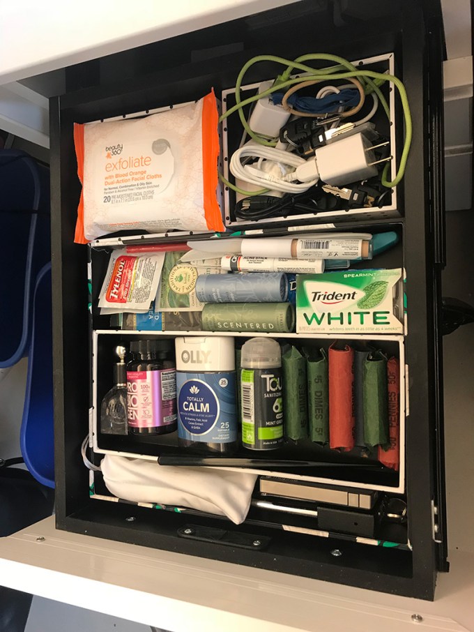desk-makeover-23