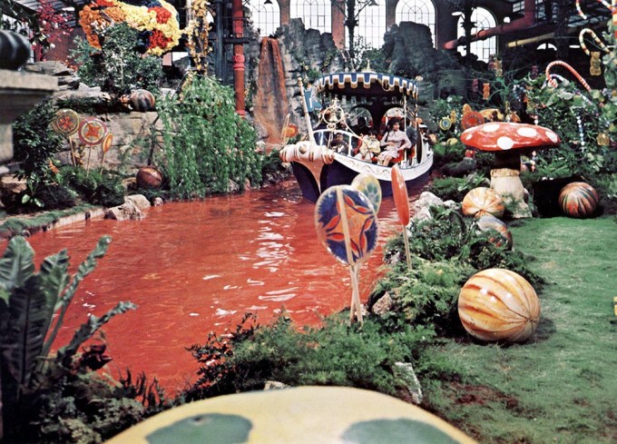 Willy Wonka & The Chocolate Factory — Pics