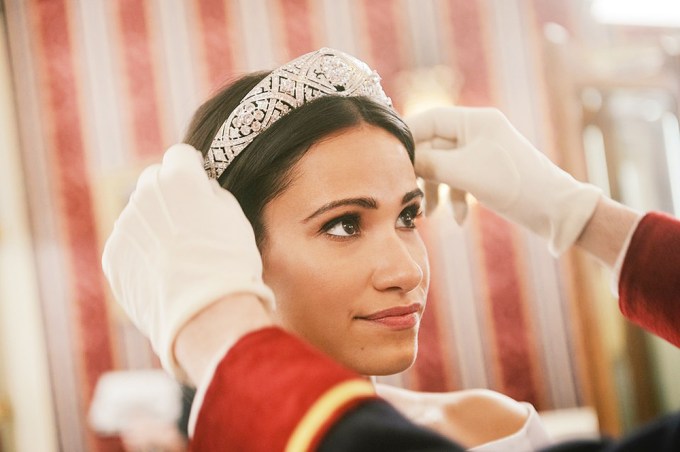 ‘Becoming Royal’: Photos Of Harry & Meghan Movie