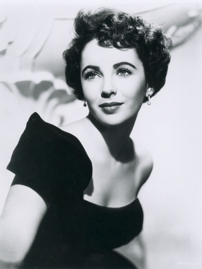 Elizabeth Taylor Stuns