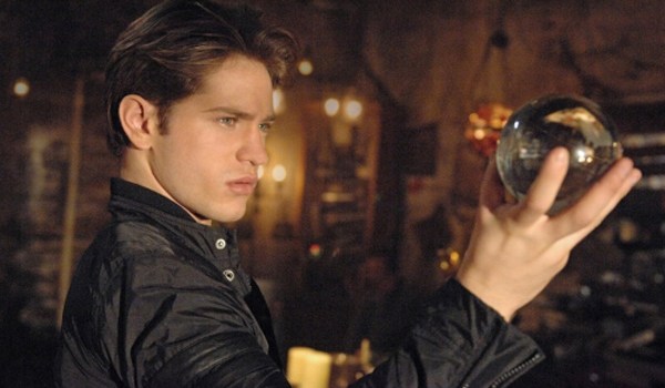 The Secret Circle, Nick Armstrong, Louis Hunter