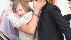 Keith Urban Nicole Kidman Kissing