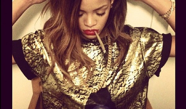 Rihanna Smoking