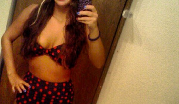 Who Is Sydney Leathers