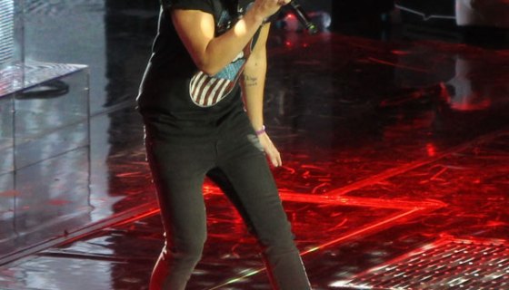 Harry Styles Throws Up