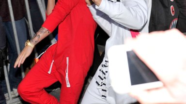 Justin Bieber Urinating