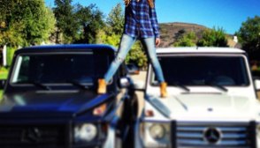 Khloe Kardashian Changes Twitter Pic