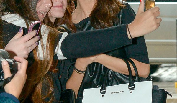 Jennifer Stone Selena Gomez