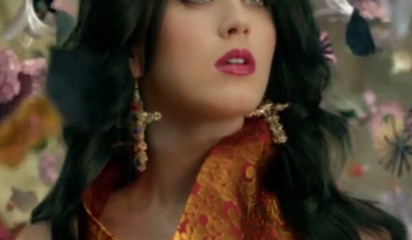 Katy Perry Unconditionally Makeup
