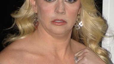 Melissa Joan Hart Makeup