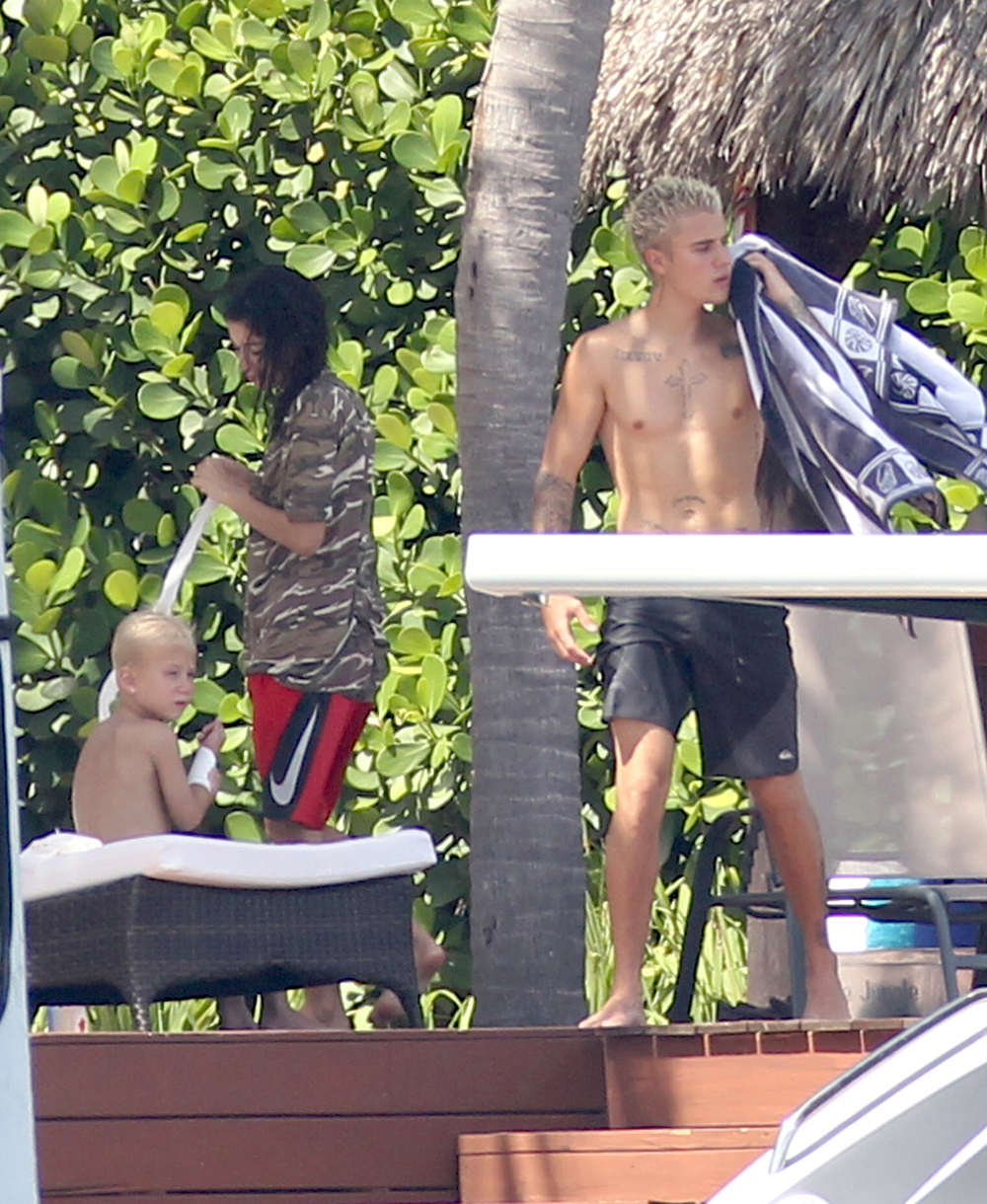 Justin Bieber bonding with his brother Jaxon in company of unidentified woman while in Miami Beach