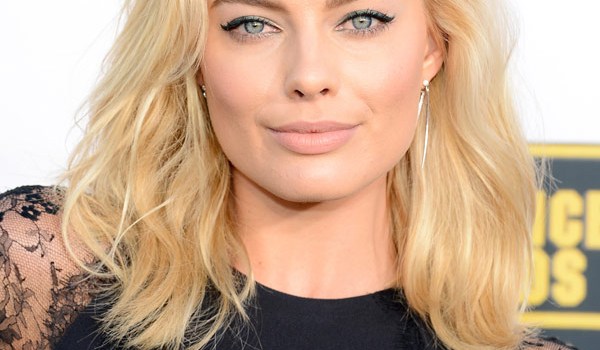 Margot Robbie Brunette