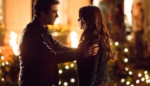 Vampire Diaries Damon Elena