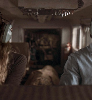 HORIZON LINE, from left: Allison Williams, Alexander Dreymon, 2020. © STX Entertainment / Courtesy Everett Collection