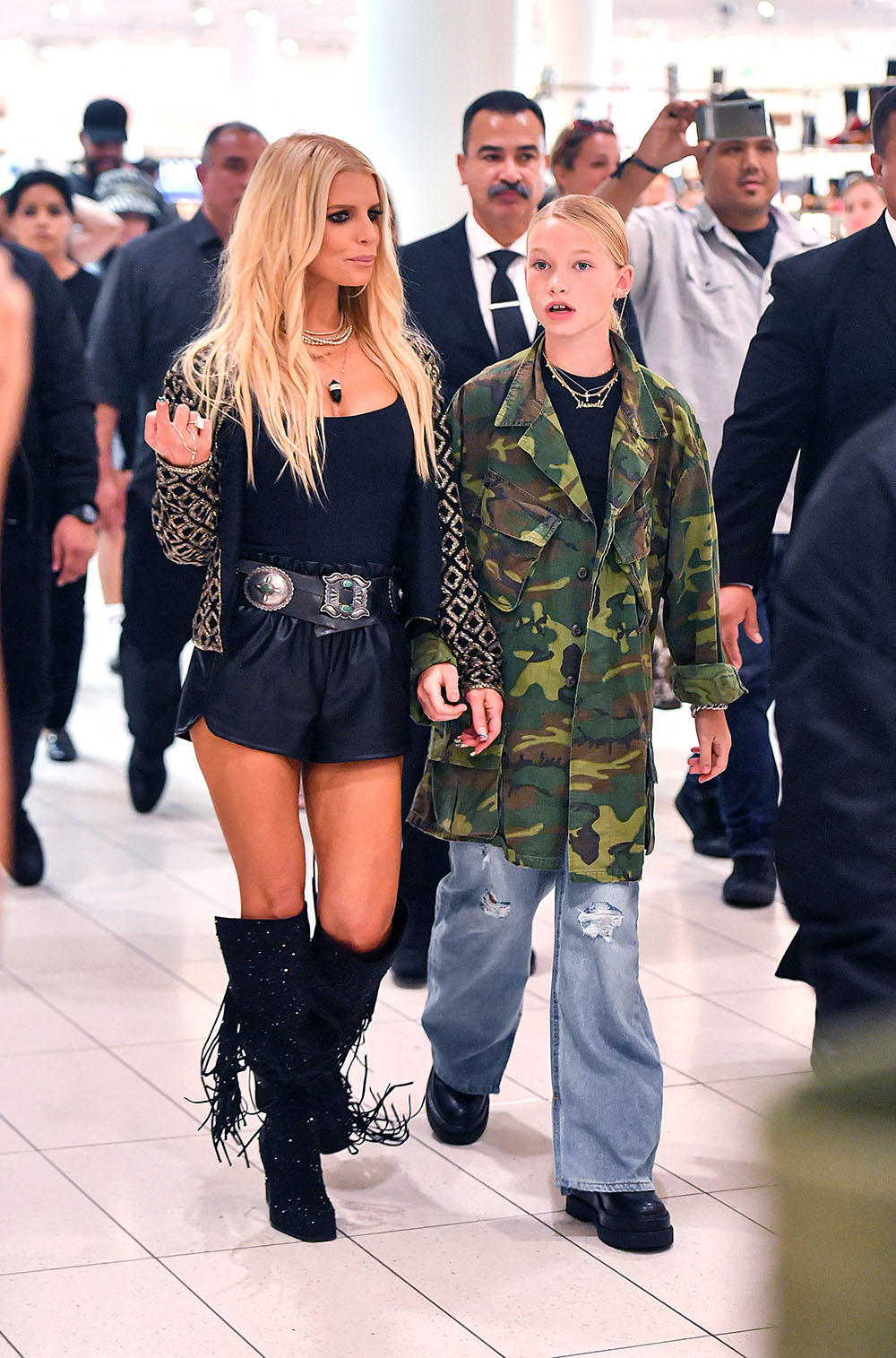 Jessica Simpson & Daughter Maxwell Look Cute Together As They Bond & Share Special Moments During Her Appearance In Nordstrom At The Grove In Angeles, California.