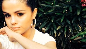 Selena Gomez Born-Again Virgin