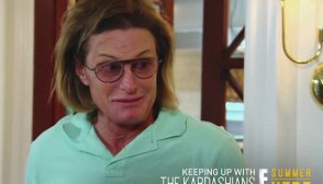 Bruce Jenner Kris Jenner Controlling