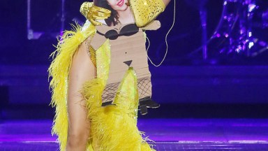 Miley Cyrus Selena Gomez Cutout