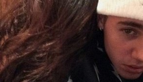 Selena Gomez Justin Bieber Cuddle