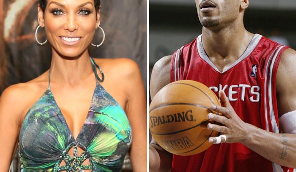 Jim Jackson Nicole Murphy Kissing