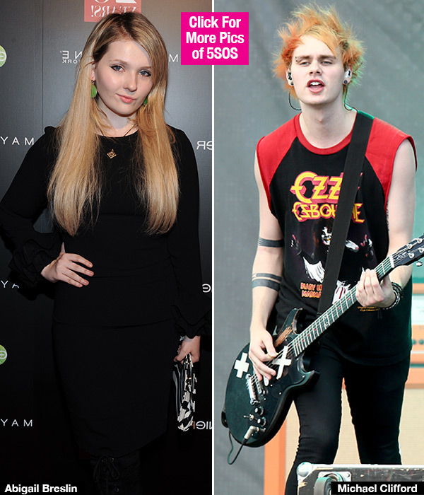 Abigail Breslin You Suck Video