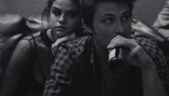 Selena Gomez Shiloh Fernandez Relationship