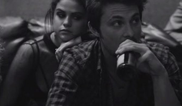 Selena Gomez Shiloh Fernandez Relationship