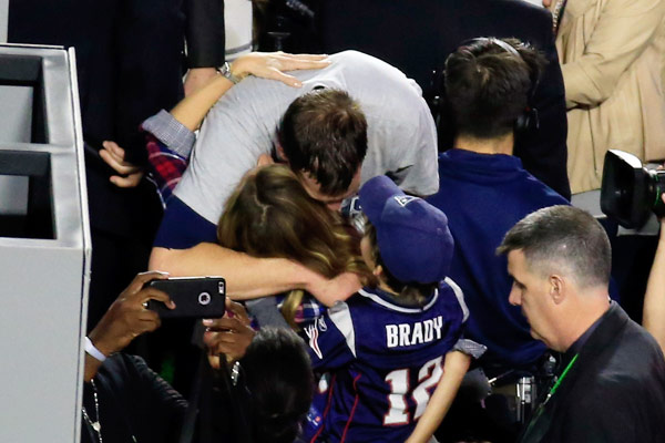 gisele-bundchen-tom-brady-super-bowl-2015-7-gty