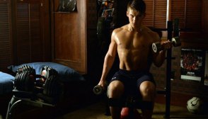 Pretty Little Liars Mike Working With A