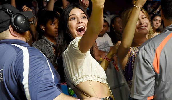 Kendall Jenner Middle Finger