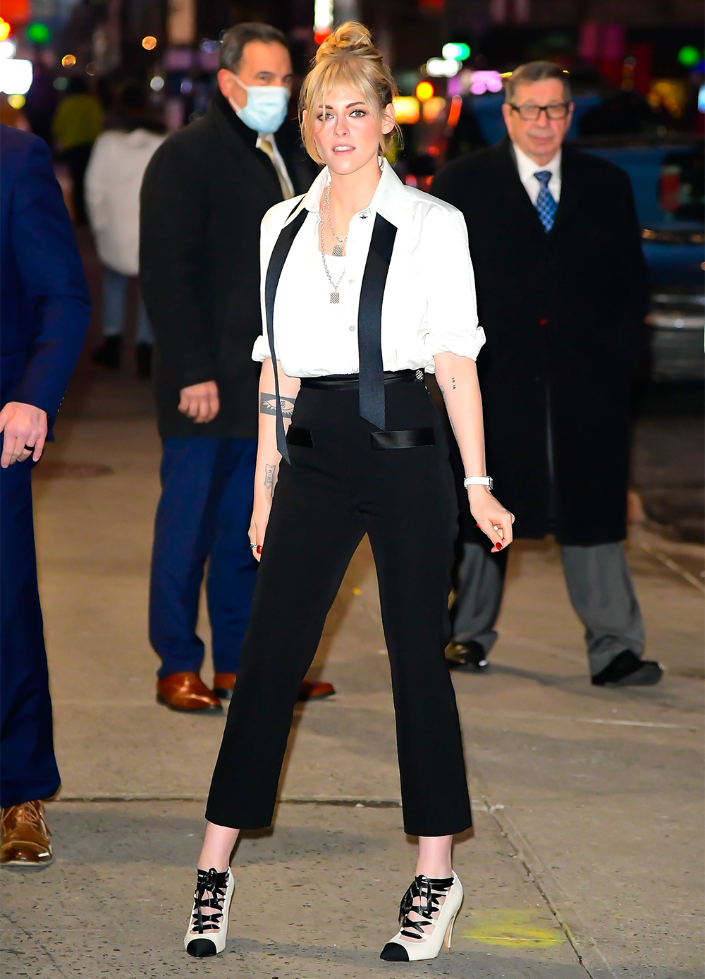 Kristen Stewart arrives at 'The Late Show with Stephen Colbert', New York, USA - 24 Jan 2022