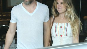 Vail Bloom Chris Pine Kiss