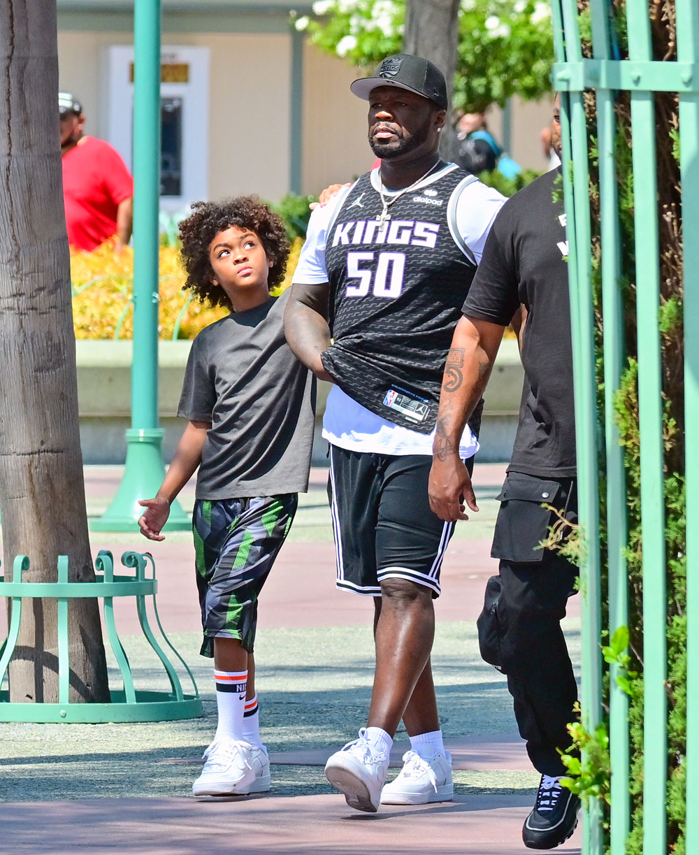 EXCLUSIVE: 50 cent wears his name on a jersey as he takes a trip to Disneyland with his son. 03 Aug 2022 Pictured: 50 cent. Photo credit: Snorlax / MEGA TheMegaAgency.com +1 888 505 6342 (Mega Agency TagID: MEGA883715_001.jpg) [Photo via Mega Agency]