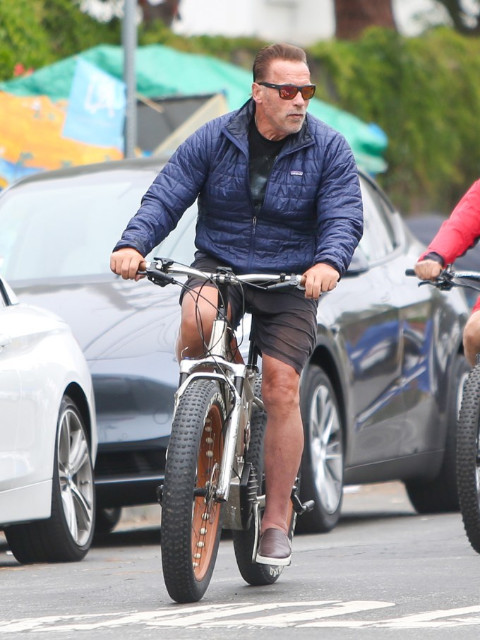 Arnold Schwarzenegger bike riding