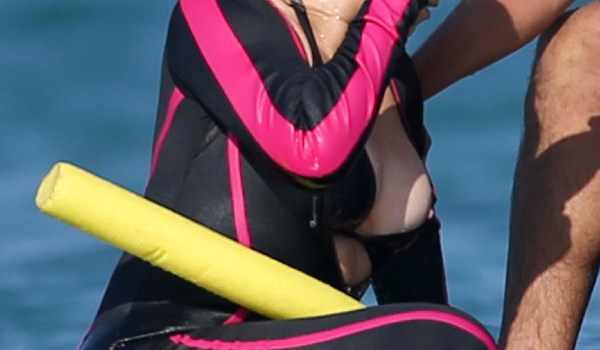 mariah carey nip slip