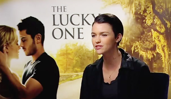 Ruby Rose Taylor Schilling Sex Scenes