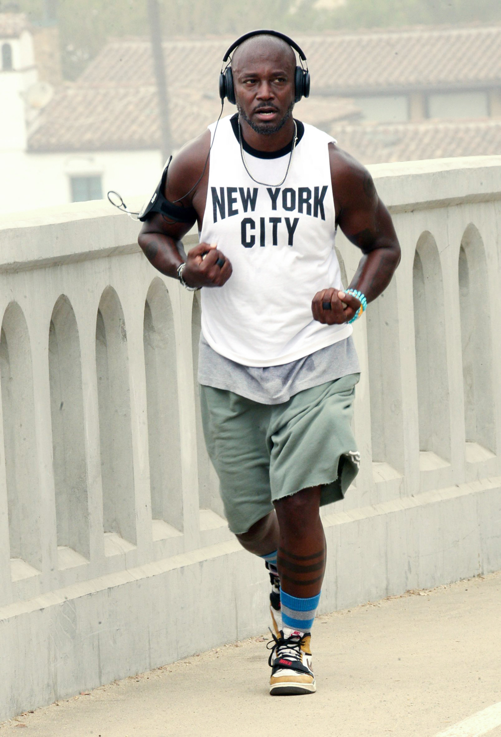 Exclusive - Taye Diggs out and about, Santa Monica, Los Angeles, California, USA - 26 Aug 2020