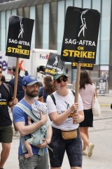 Non ExclusiveMandatory Credit: Photo by Kristin Callahan/Shutterstock (14017242j)Daniel Radcliffe, Erin DarkeSAG-AFTRA Strike Picket Line, New York, USA - 21 Jul 2023