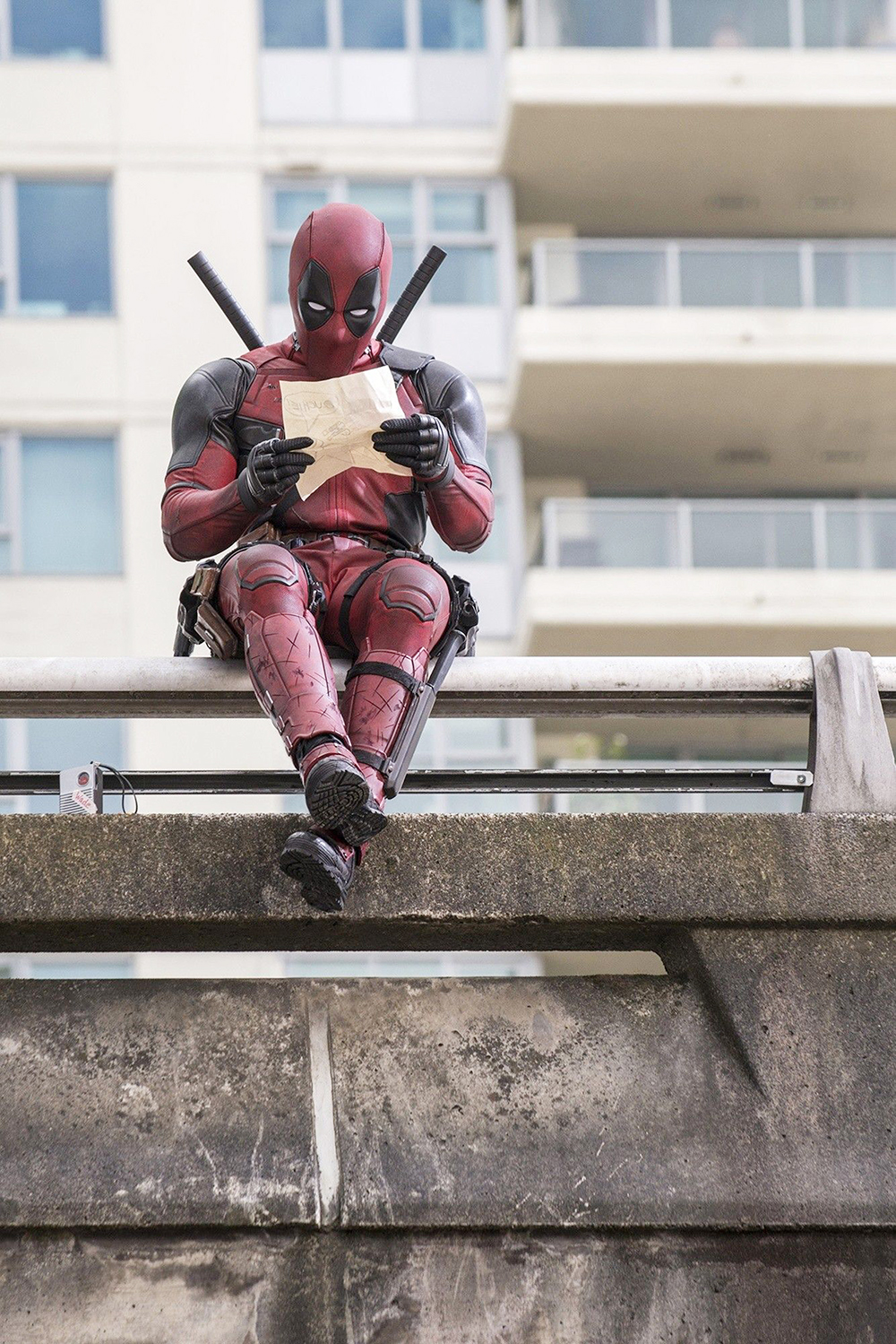 Editorial use only. No book cover usage.
Mandatory Credit: Photo by Moviestore/Shutterstock (5140784o)
'Deadpool' film - Ryan Reynolds
'Deadpool' film - 2016