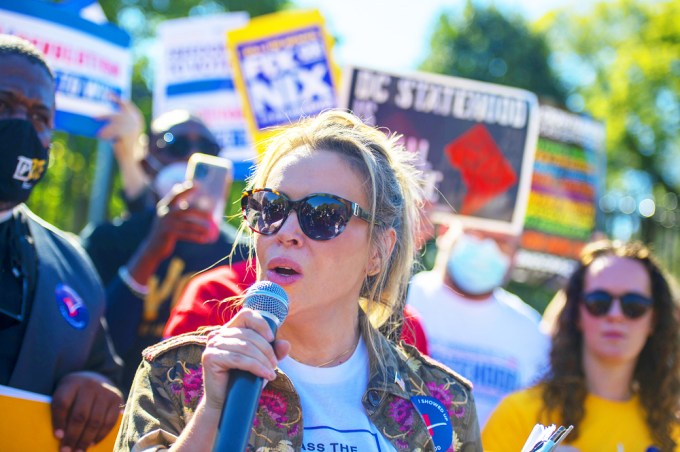 Alyssa Milano Arrested Protesting Voting Rights