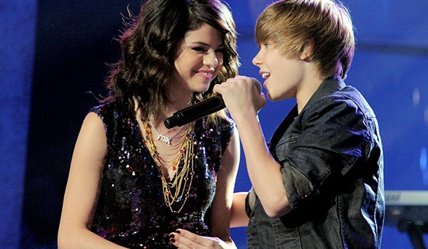 Justin Bieber Selena Gomez Lived Together