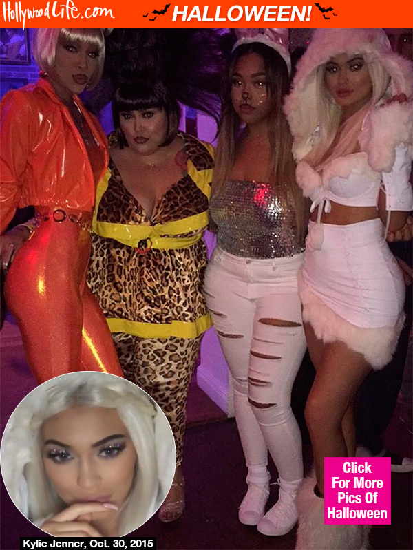 Kylie Jenner Eskimo Halloween Costume