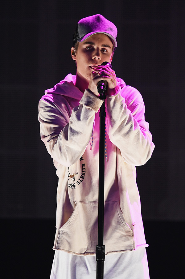 Justin Bieber American Music Awards 2015