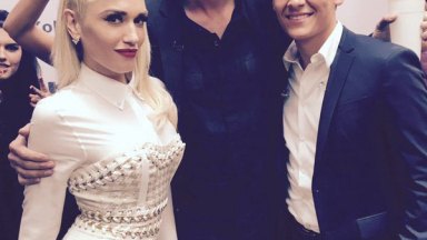 Gwen Stefani Blake Shelton Red Lipstick