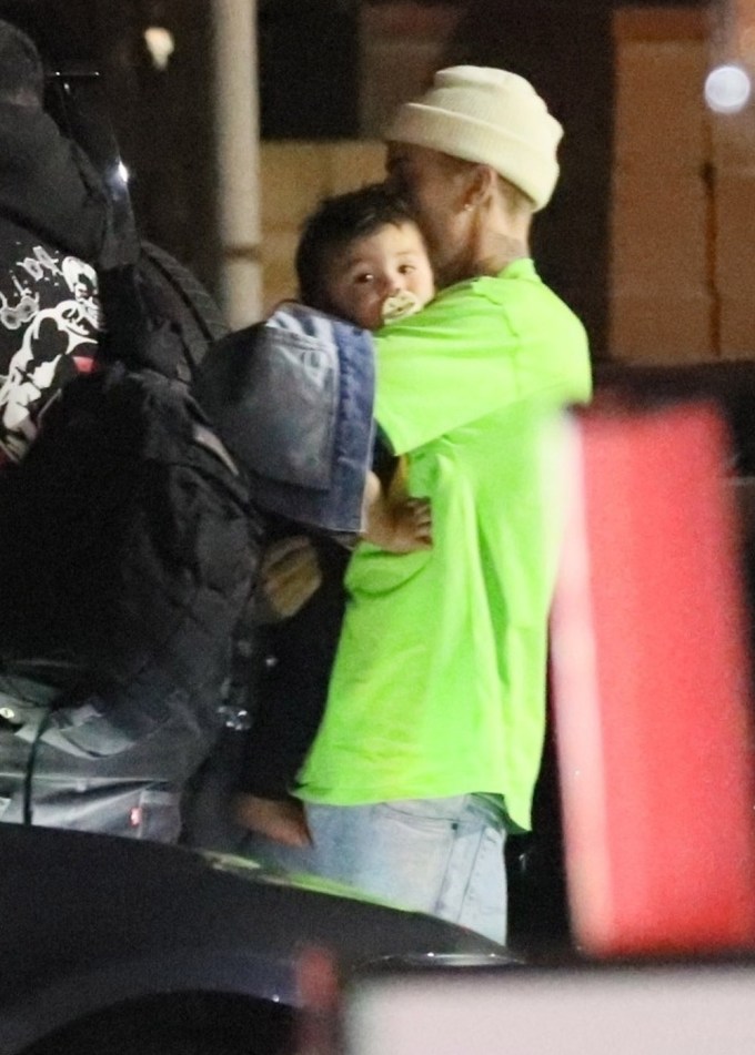 Justin Bieber Kisses Friend’s Baby