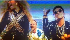 Chris Martin Super Bowl Memes