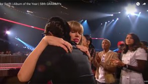 Kendrick Lamar Hugs Taylor Swift Grammys